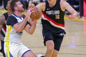 赛地聚焦——NBA总决赛窗口期热度飙升，金州勇士手感冰凉，管理层满意，年轻球员得到机会的简单介绍爱游戏平台入口