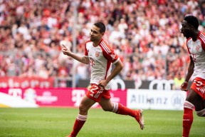 凯恩连续五场比赛得分超过刷新纪录，德国队不断突破！气势如虹延续的简单介绍