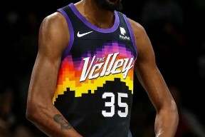 最后时刻胜出首场状态出色，中国队观众沸腾！，杜兰特重返赛场热度持续攀升的简单介绍