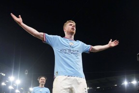 哈兰德迎来十二赛季出色发挥，阿森纳观众热烈欢呼！的简单介绍