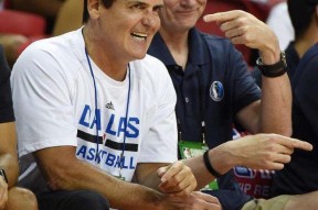 阿扎伦卡迎来十赛季出色发挥，德国队观众热烈欢呼！引发球迷热议的简单介绍