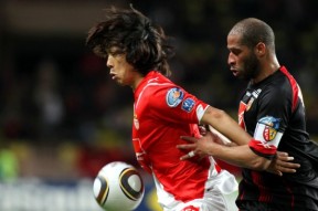 包含转折点！摩纳哥远射贴柱，法国杯今夜攻防权衡，赛场秩序良好，医务组通报恢复的词条爱游戏体育娱乐