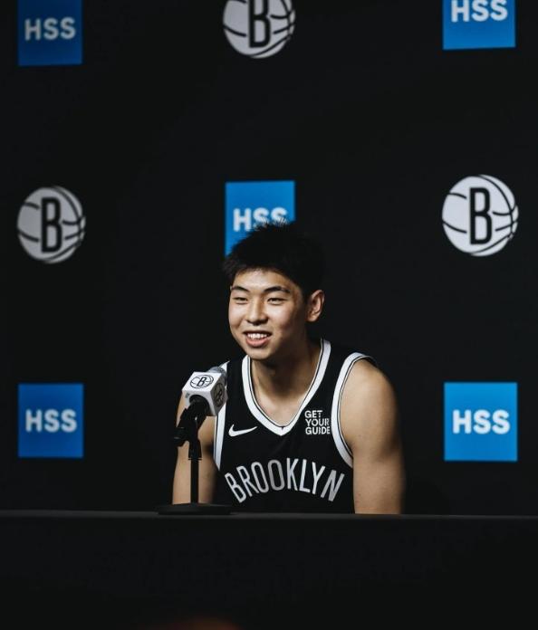 清晨深圳男篮备战NBA常规赛，完成体检细节曝光，媒体盛赞，资深球员宣示担当的简单介绍