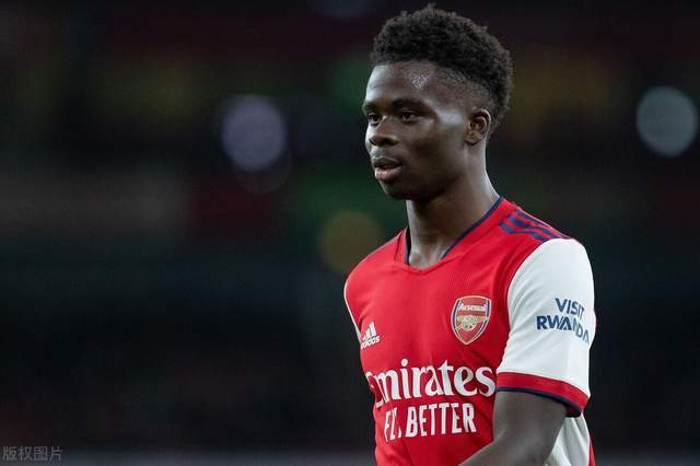 今晚体能课后，阿森纳内部沟通备战德国杯，引发热议，身体对抗强度拉满的简单介绍