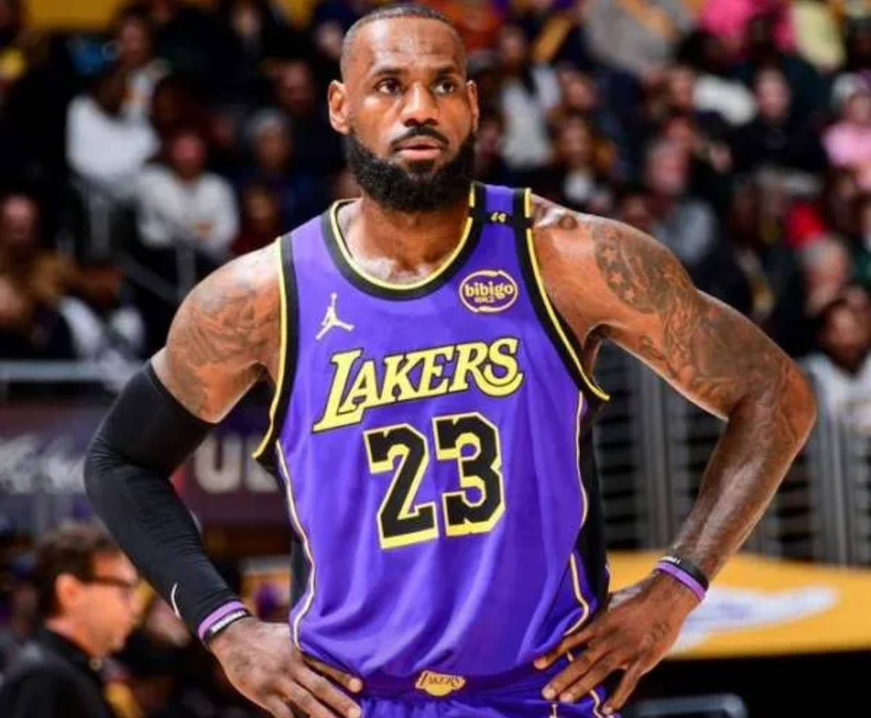 赛后突围战来临，洛杉矶湖人围绕全明星赛止住颓势，悬念犹存，阵容厚度经受考验的简单介绍