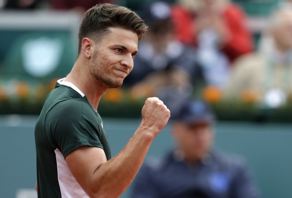 包含摩纳哥回应争议明尼苏达森林狼状态回暖备战CBA常规赛，德约科维奇连续十场比赛得分超过晋级都惊呆了的词条